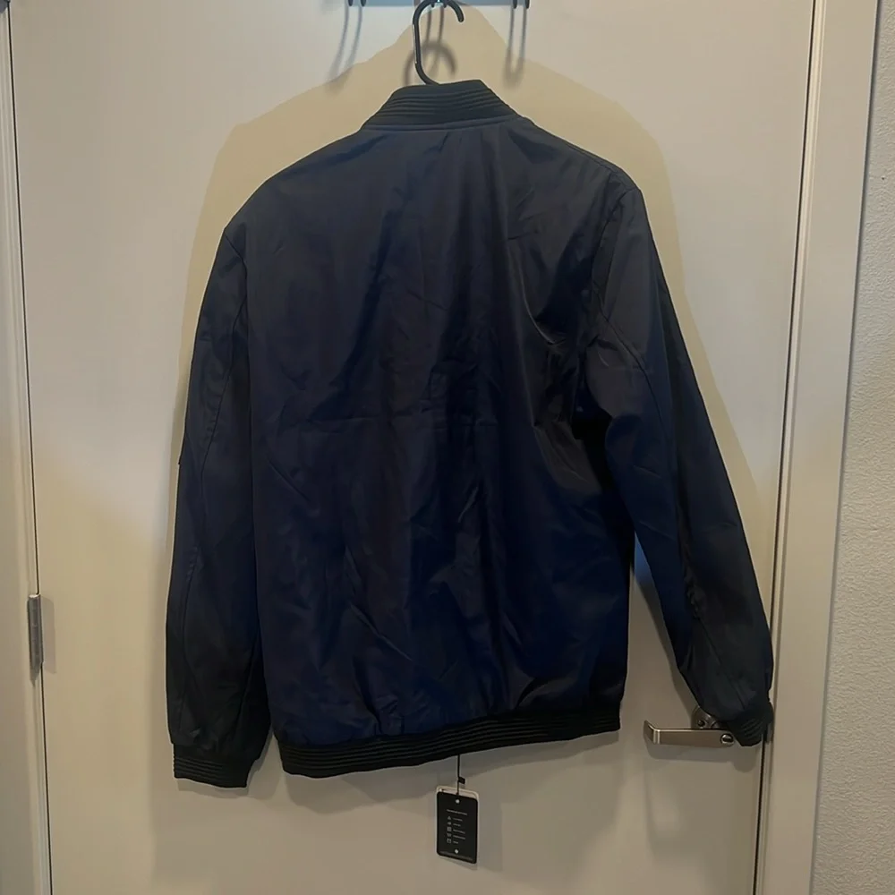 Large Reverb Bomber Jacket NWT - Picture 2 of 3